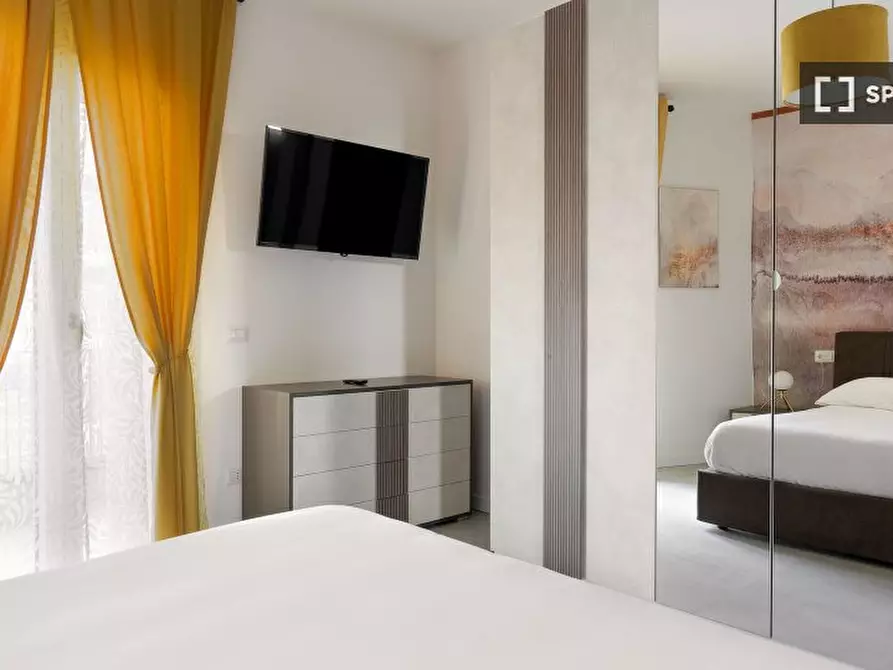 Immagine 6 di Appartamento in affitto  in Via delle Mimose a Roma