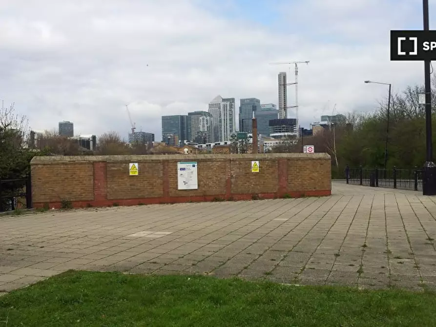 Immagine 15 di Camera condivisa in affitto  in Barnsdale Ave a Poplar