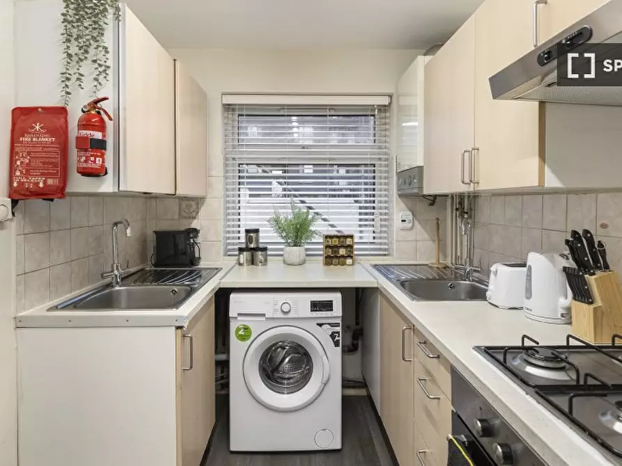 Immagine 18 di Appartamento in affitto  in Stamford Hill a Hackney