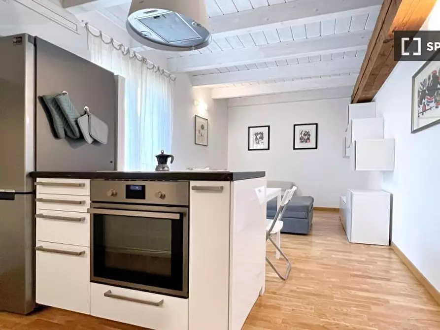 Immagine 9 di Appartamento in affitto  in Via Santo Stefano a Bologna