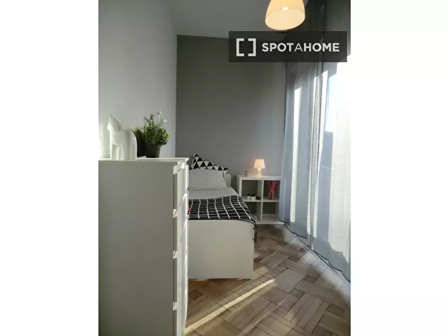 Immagine 3 di Camera condivisa in affitto  in Via Sorio a Padova