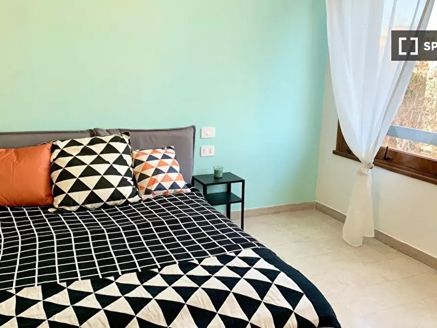 Immagine 6 di Camera condivisa in affitto  in VIALE F. REDI a Firenze