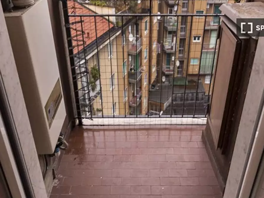 Immagine 12 di Camera condivisa in affitto  in Via Polesine Milan a Milano