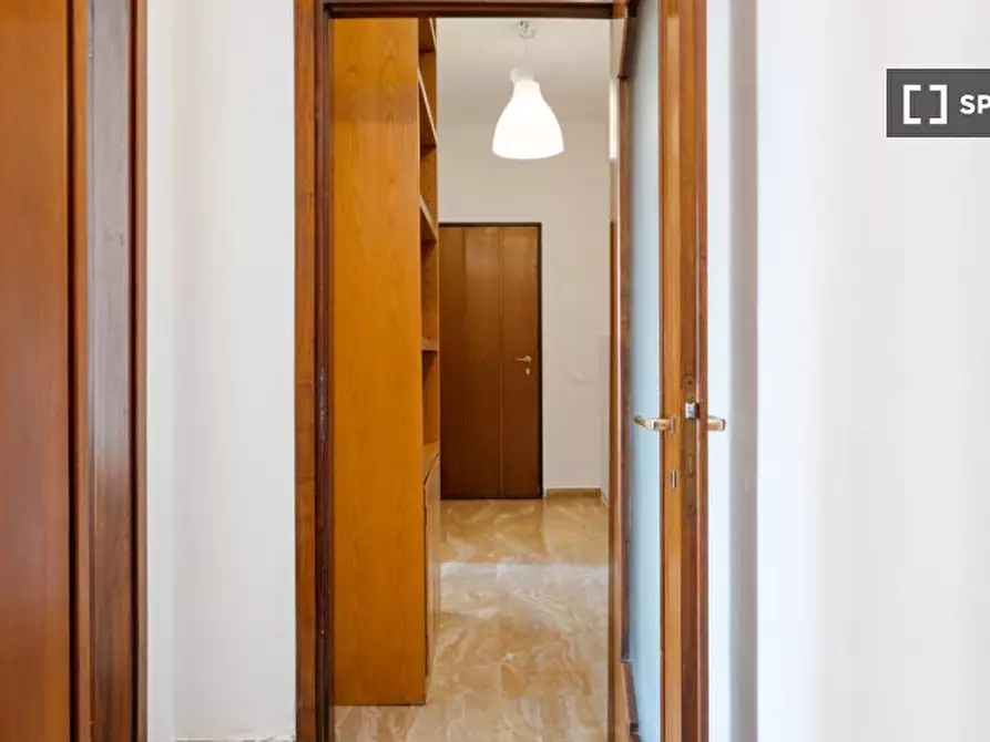 Immagine 13 di Camera condivisa in affitto  in Via Ronchi a Milano