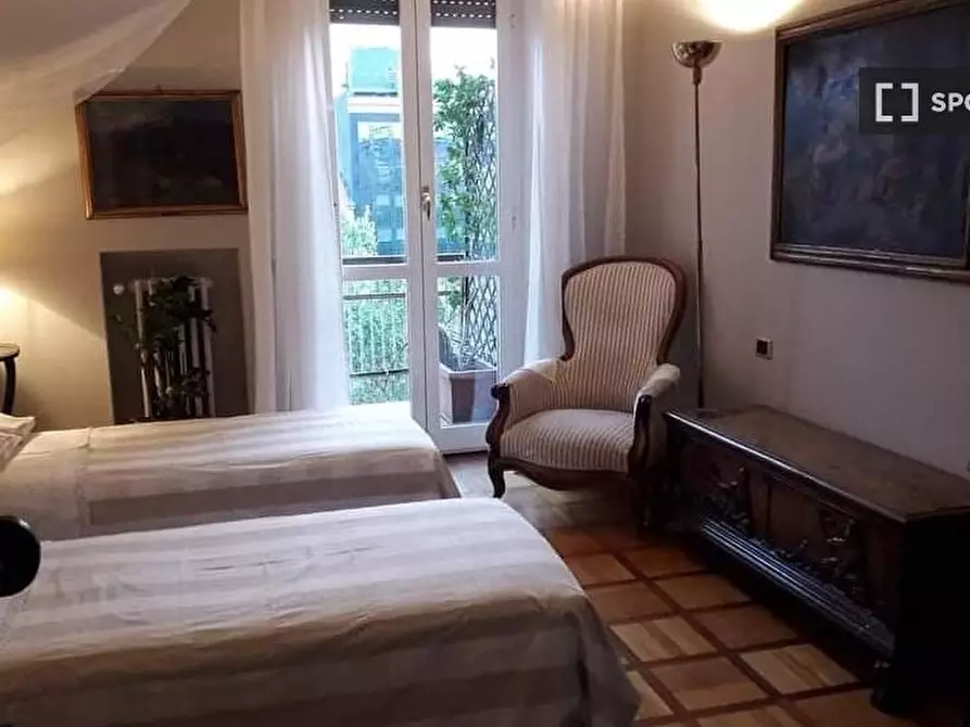 Immagine 2 di Camera condivisa in affitto  in Corso Sempione a Milano