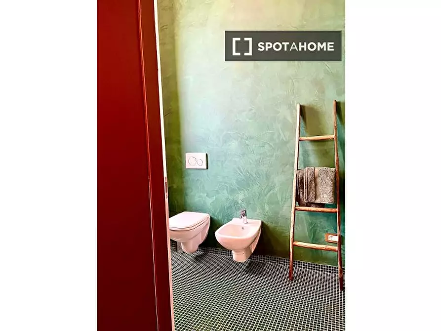 Immagine 13 di Appartamento in affitto  in Via della Spiga a Milano