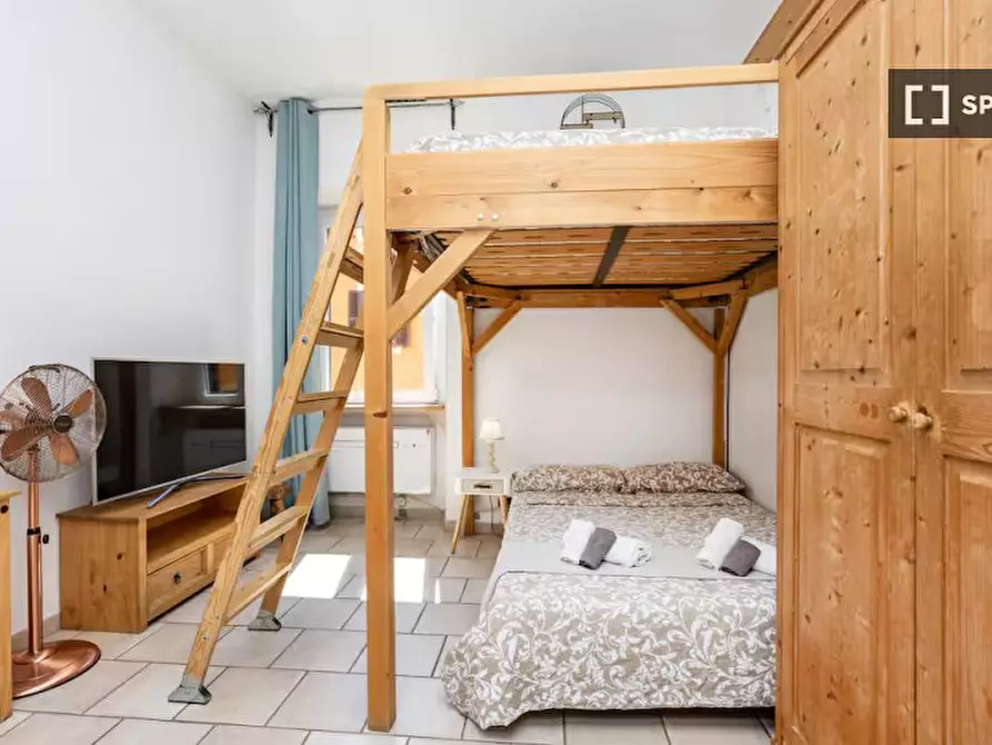 Immagine 9 di Ufficio in affitto  in Via dei Sabelli a Roma