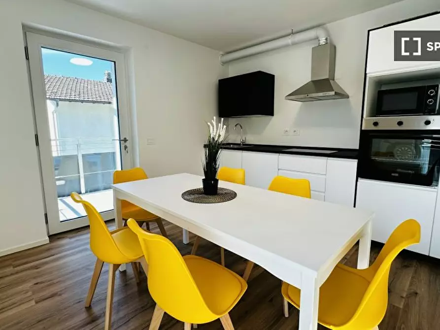 Immagine 3 di Camera condivisa in affitto  in per Cognola a Trento