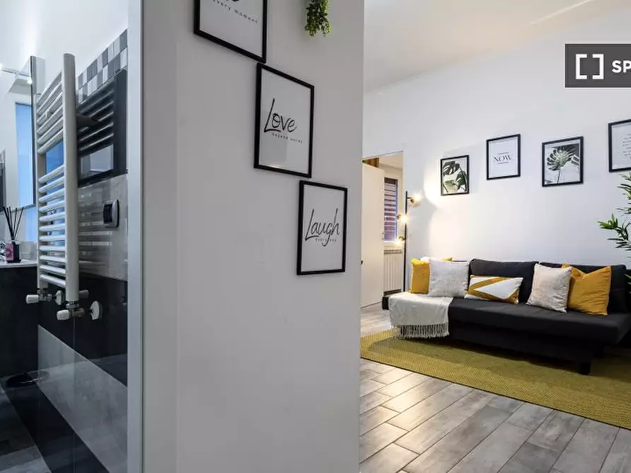 Immagine 9 di Appartamento in affitto  in Via dei Monti di Primavalle a Roma