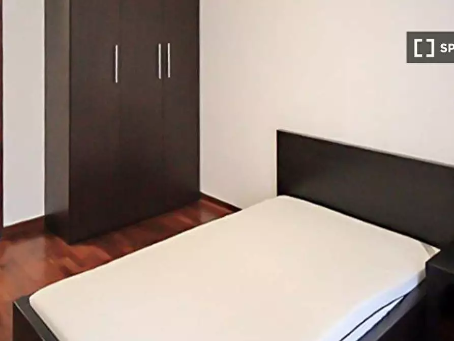 Immagine 8 di Camera condivisa in affitto  in Via Raffaello Bertieri a Milano