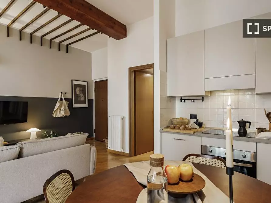 Immagine 5 di Appartamento in affitto  in Via dell'Orso a Milano