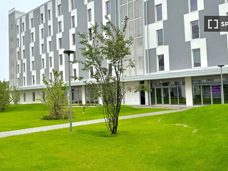 Immagine 17 di Ufficio in affitto  in Via Carlo Amoretti a Milano