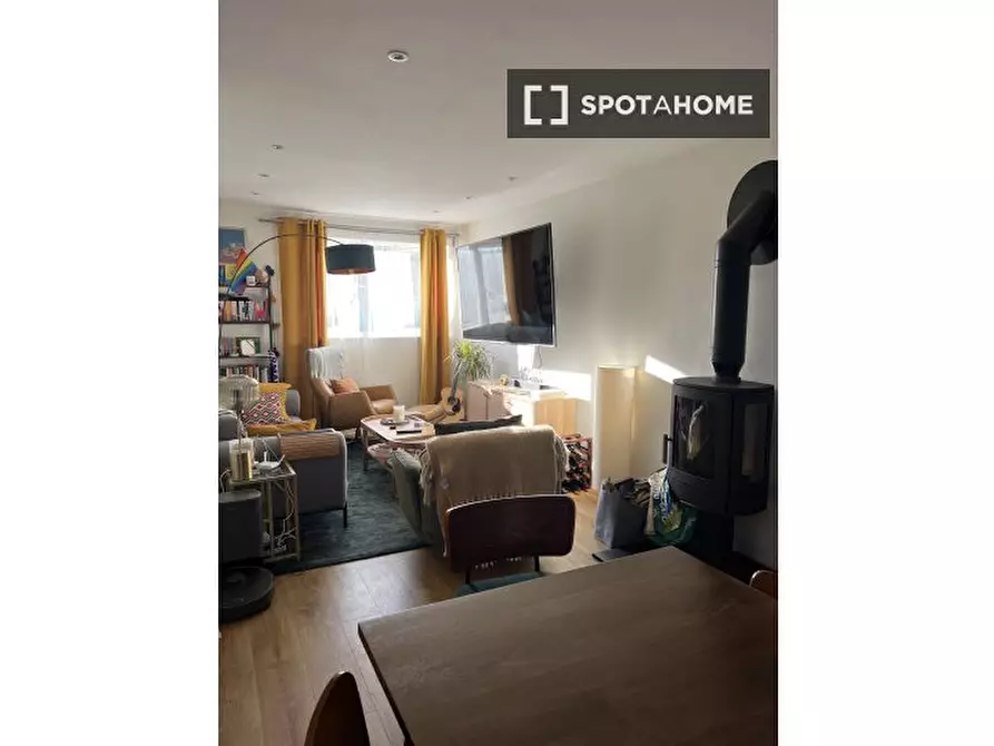 Immagine 3 di Appartamento in affitto  in Chilton Ave a Ealing