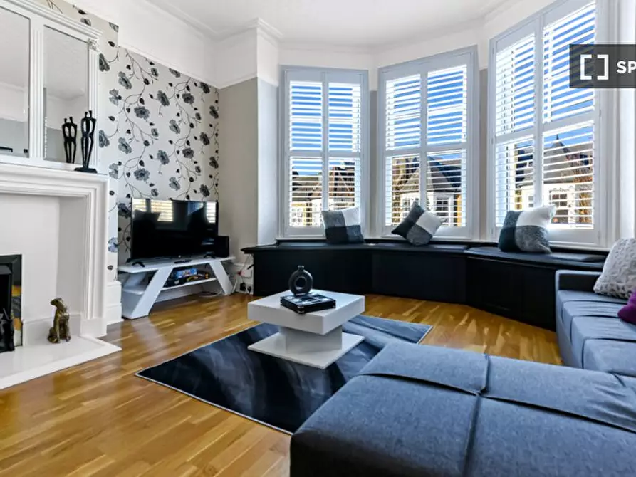 Immagine 9 di Appartamento in affitto  in flat b a Hackney