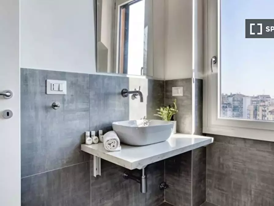 Immagine 4 di Appartamento in affitto  in Piazza Carlo Donegani a Milano