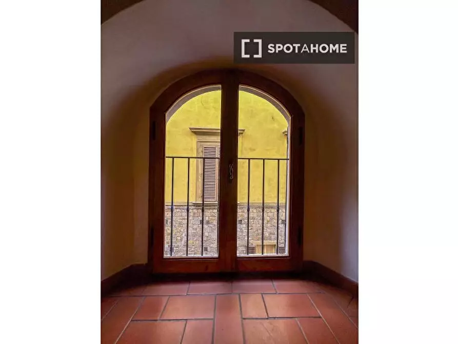 Immagine 6 di Appartamento in affitto  in Piazza dei Peruzzi a Firenze