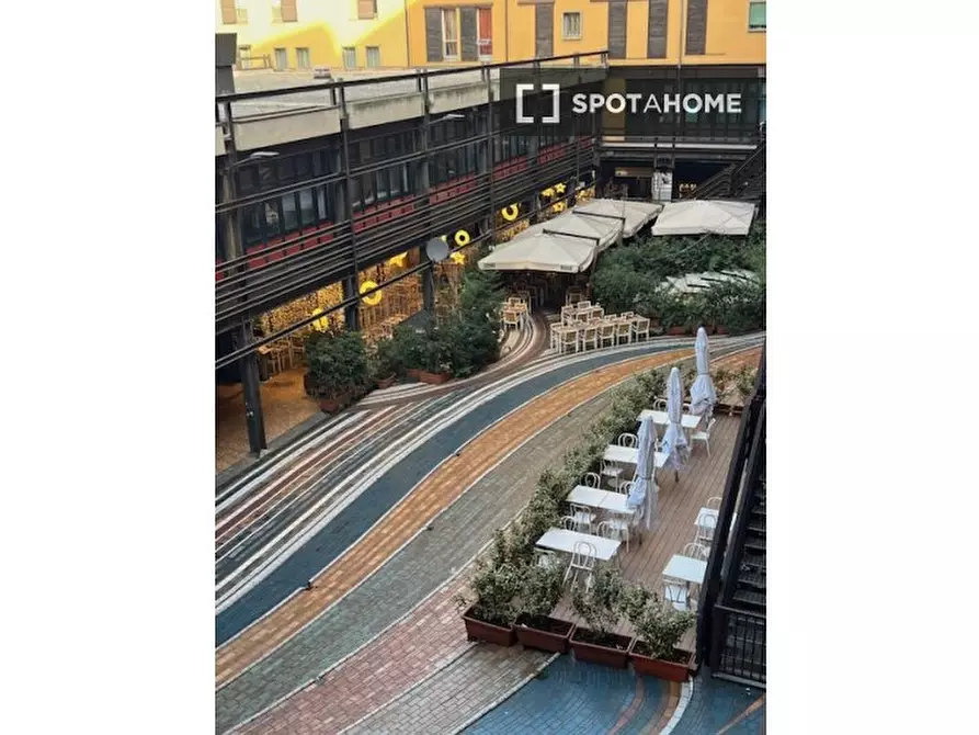 Immagine 2 di Appartamento in affitto  in Galleria II Agosto a Bologna