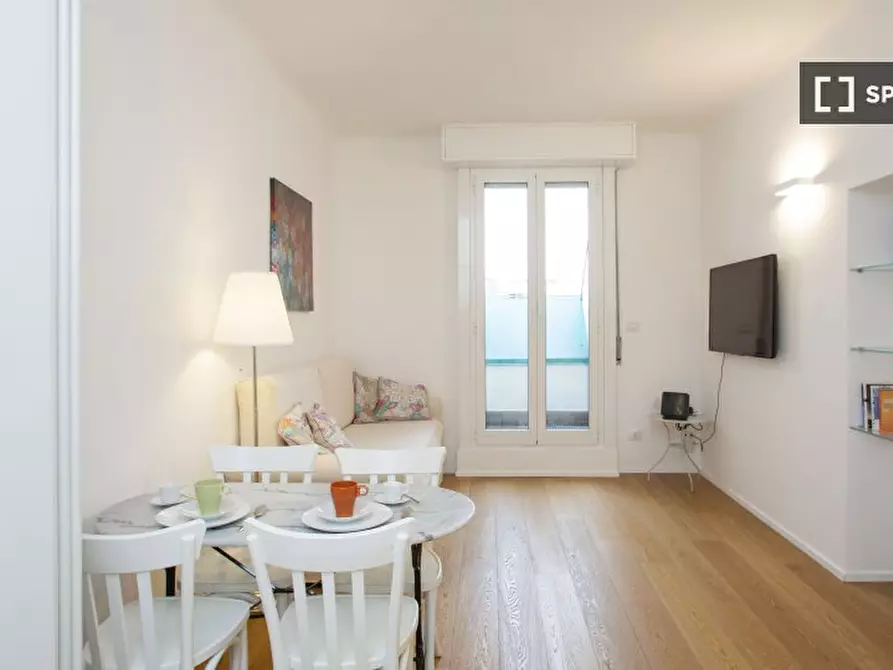 Immagine 2 di Appartamento in affitto  in Piazza Borromeo a Milano