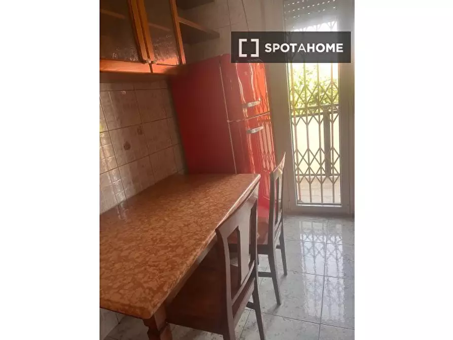 Immagine 5 di Camera condivisa in affitto  in Via Ugo Betti a Milano