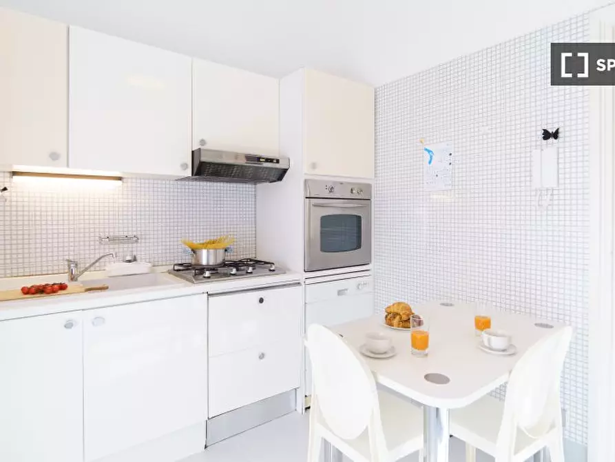 Immagine 10 di Appartamento in affitto  in Viale Romagna a Milano