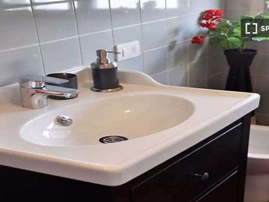 Immagine 11 di Camera condivisa in affitto  in Via Tortona a Milano