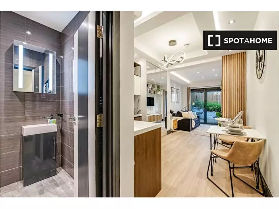 Immagine 5 di Ufficio in affitto  in Flat Lyncroft Studios a Camden Town