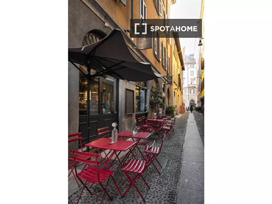 Immagine 13 di Appartamento in affitto  in Via S. Carpoforo a Milano