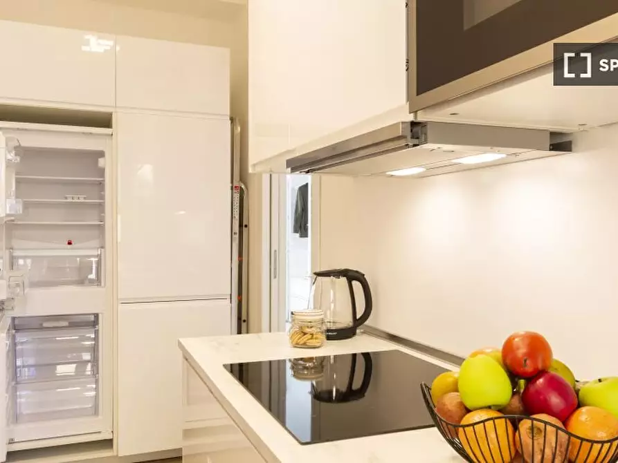 Immagine 12 di Appartamento in affitto  in Via dei Tulipani a Milano