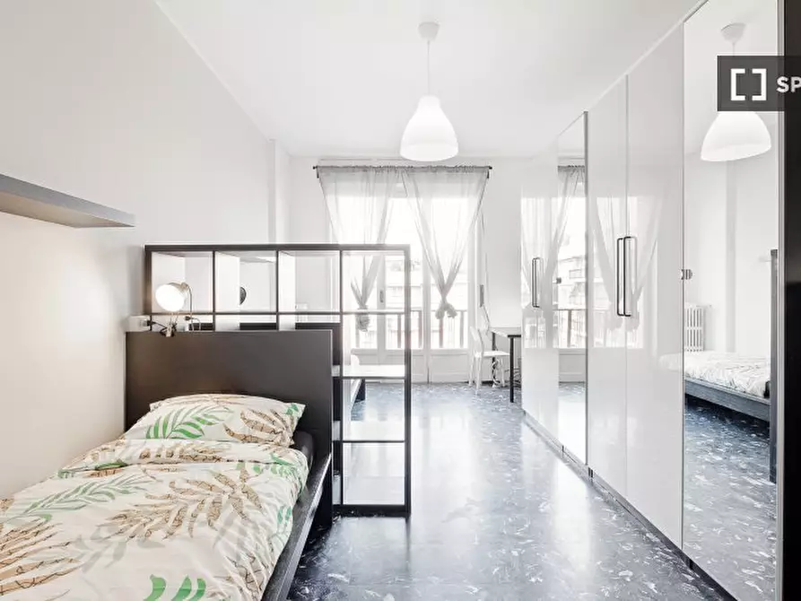 Immagine 4 di Camera condivisa in affitto  in Largo Giovan Battista Scalabrini a Milano