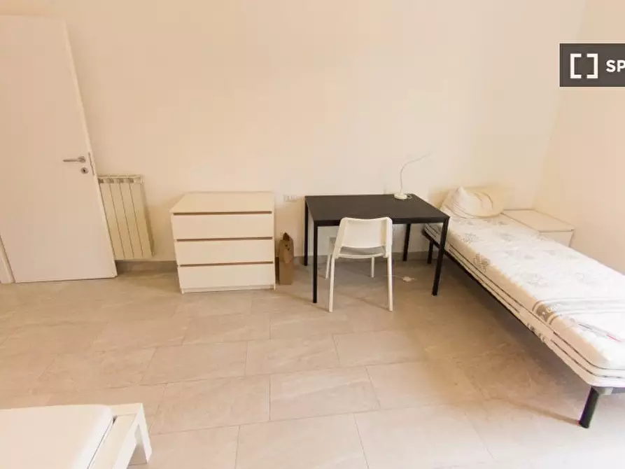 Immagine 3 di Camera condivisa in affitto  in Via Privata Casentino a Milano