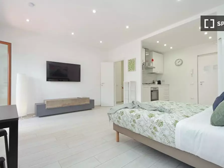 Immagine 5 di Ufficio in affitto  in Viale Ammiraglio del Bono a Roma