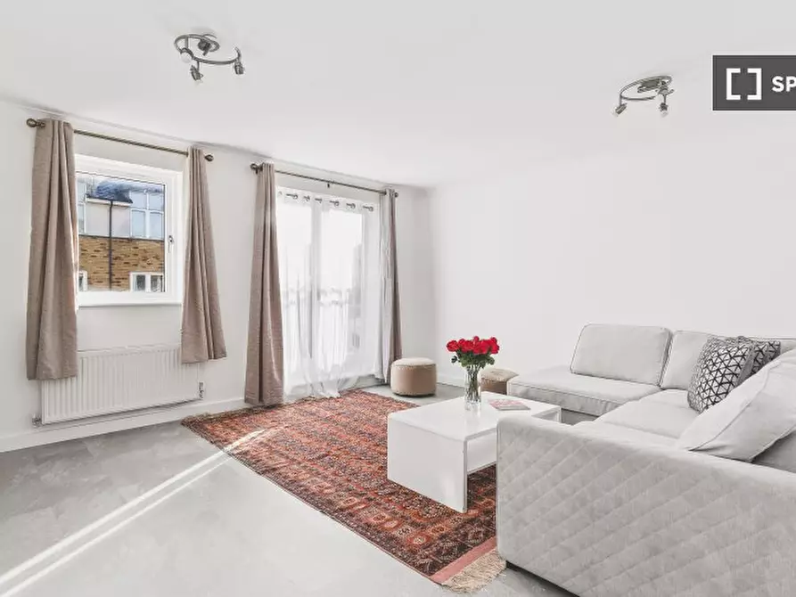 Immagine 12 di Appartamento in affitto  in Fairclough Cl a Southall