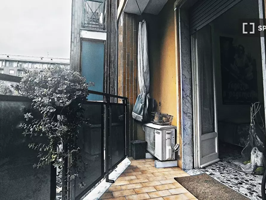 Immagine 15 di Camera condivisa in affitto  in Largo Tel Aviv a Milano