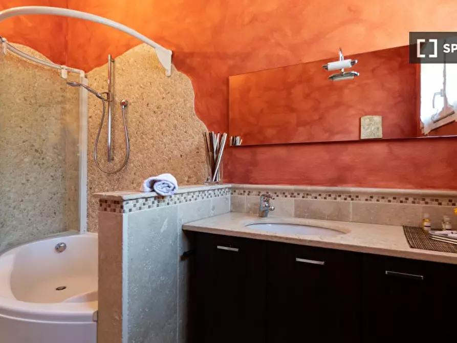 Immagine 8 di Appartamento in affitto  in Via Polese a Bologna