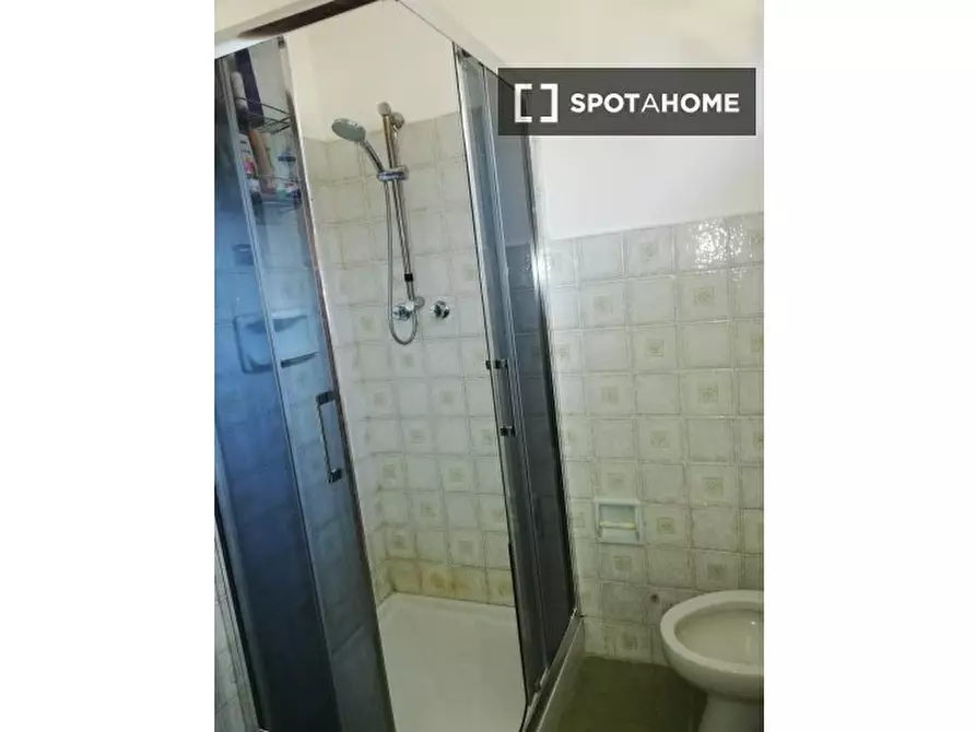 Immagine 12 di Camera condivisa in affitto  in Via del Beato Egidio a Perugia