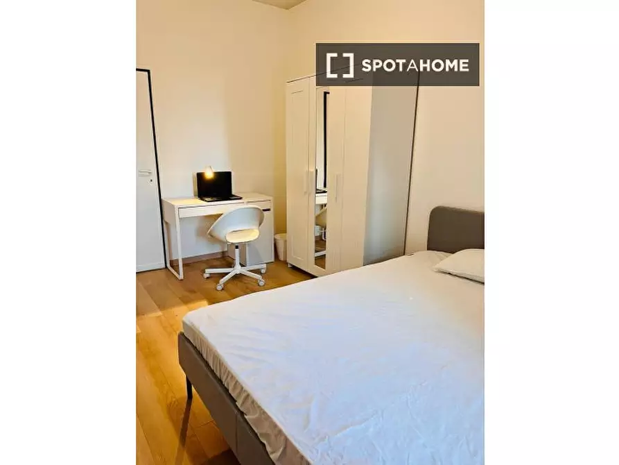 Immagine 9 di Camera condivisa in affitto  in via Ugo Ojetti a Milano