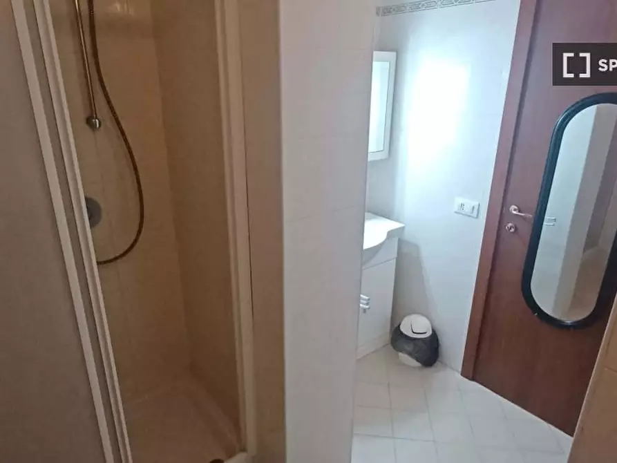 Immagine 16 di Appartamento in affitto  in Via Mazzini a Bologna