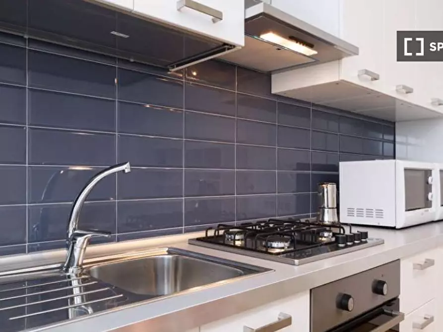 Immagine 10 di Camera condivisa in affitto  in Via Larga a Milano