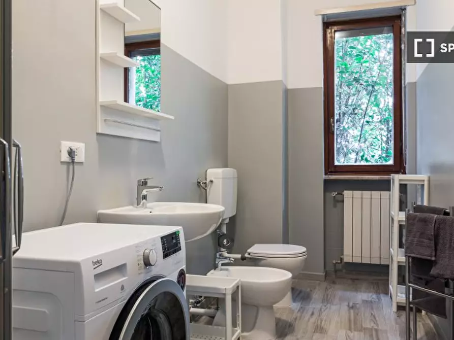 Immagine 4 di Camera condivisa in affitto  in Via Orti a Milano