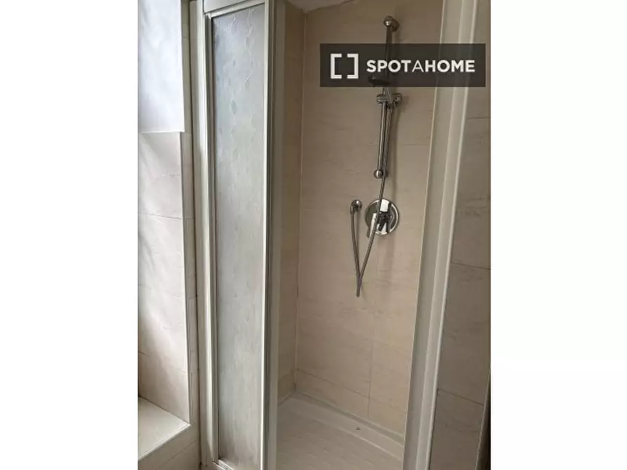 Immagine 4 di Appartamento in affitto  in V.le Berengario a Milano