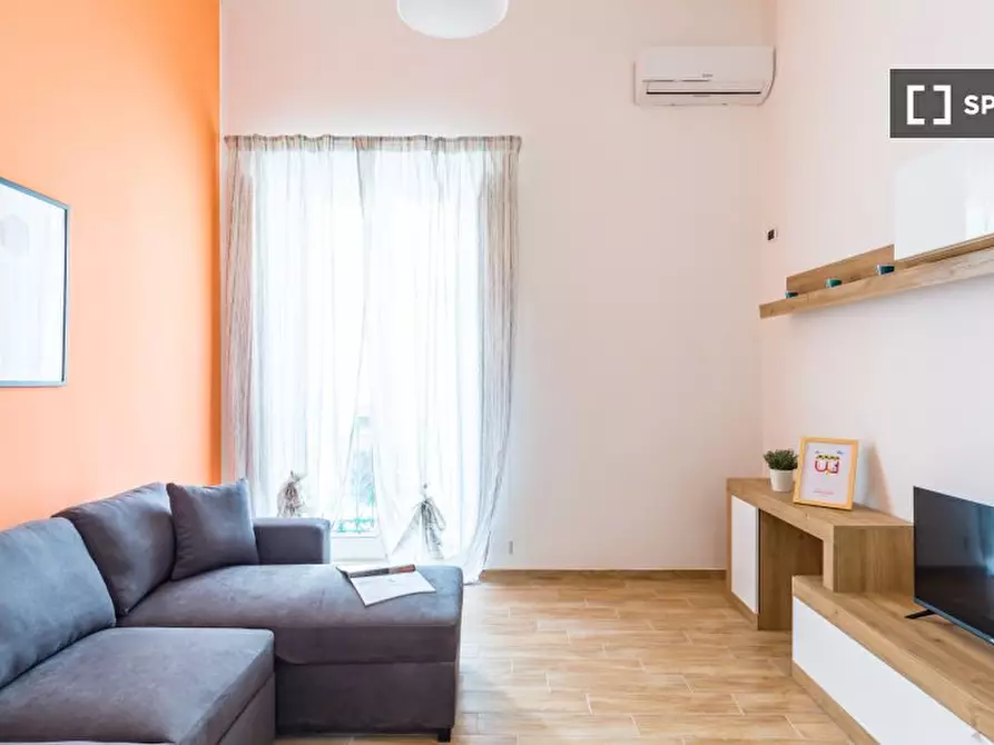 Immagine 1 di Appartamento in affitto  in Via Firenze a Napoli