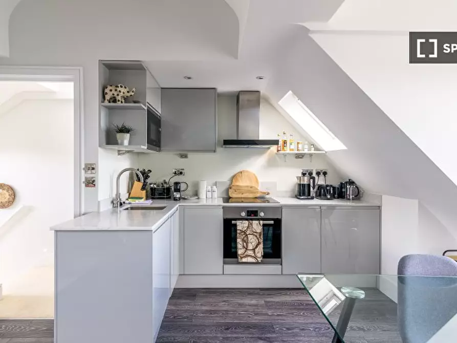 Immagine 7 di Appartamento in affitto  in Bakers Psge a Camden Town