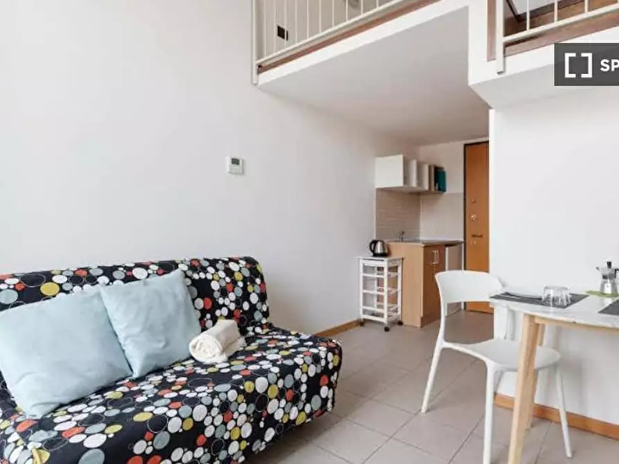 Immagine 4 di Ufficio in affitto  in Corso Magenta a Milano