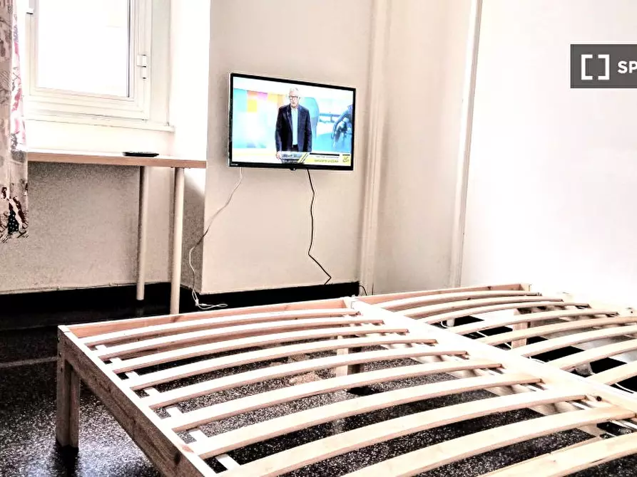 Immagine 15 di Camera condivisa in affitto  in Piazza Giovanni Martinez a Genova