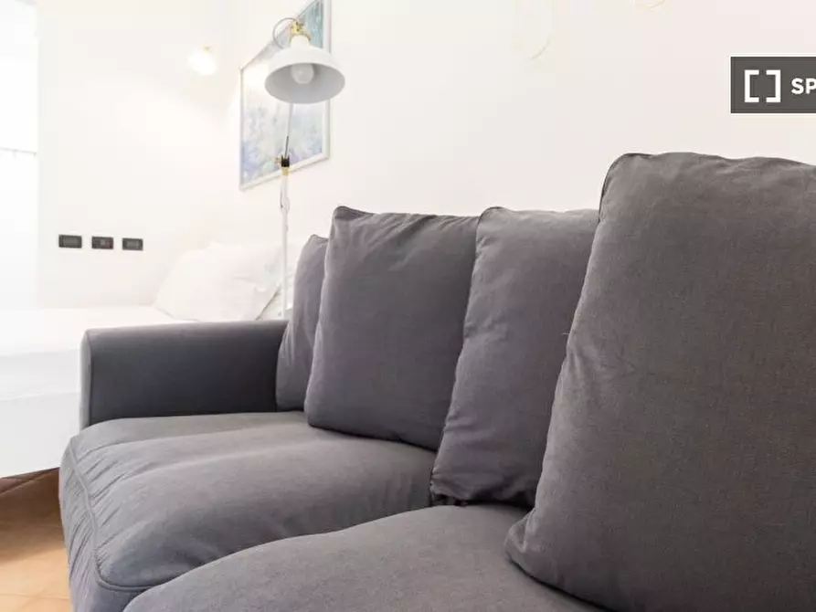 Immagine 15 di Appartamento in affitto  in Via Grosseto a Milano