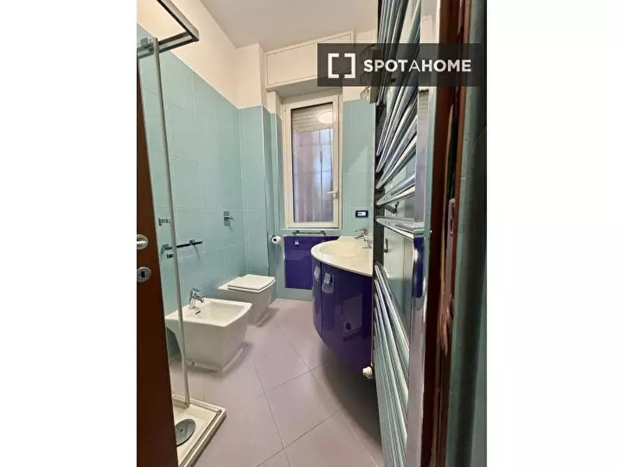 Immagine 10 di Camera condivisa in affitto  in Via Alfonso Capecelatro a Milano