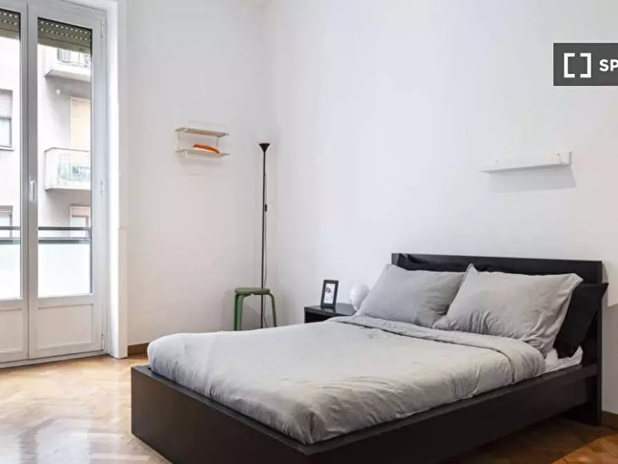 Immagine 5 di Camera condivisa in affitto  in Via Pollaiuolo a Milano