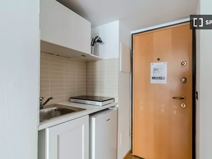 Immagine 11 di Ufficio in affitto  in Corso Magenta a Milano