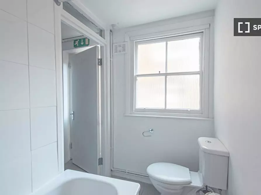 Immagine 4 di Appartamento in affitto  in Wansey St a Camberwell