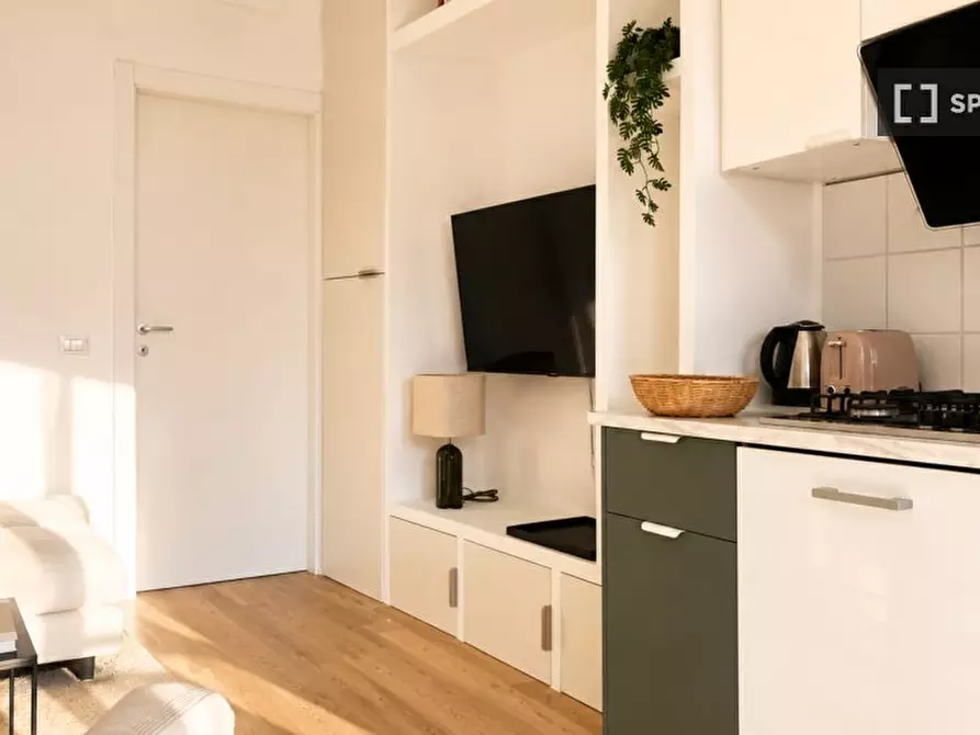 Immagine 7 di Appartamento in affitto  in Via Giulio e Corrado Venini a Milano